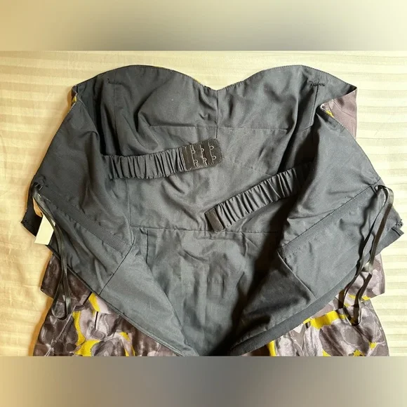 J. Crew•strapless silk mini dress•women’s 6•black/gray floral•peplum/ruffle - Picture 11 of 14